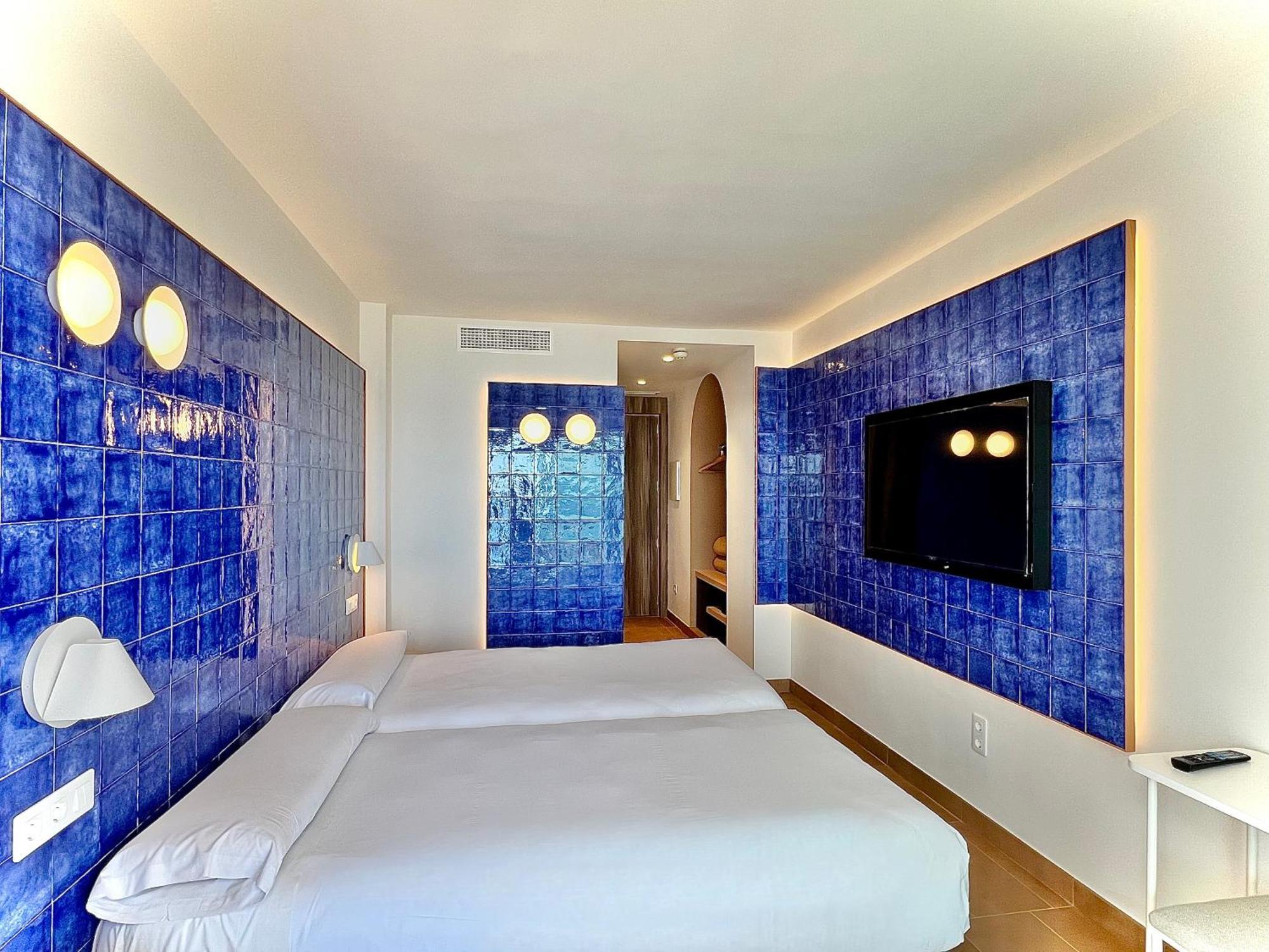 Perla Marina Hotel Nerja Luaran gambar