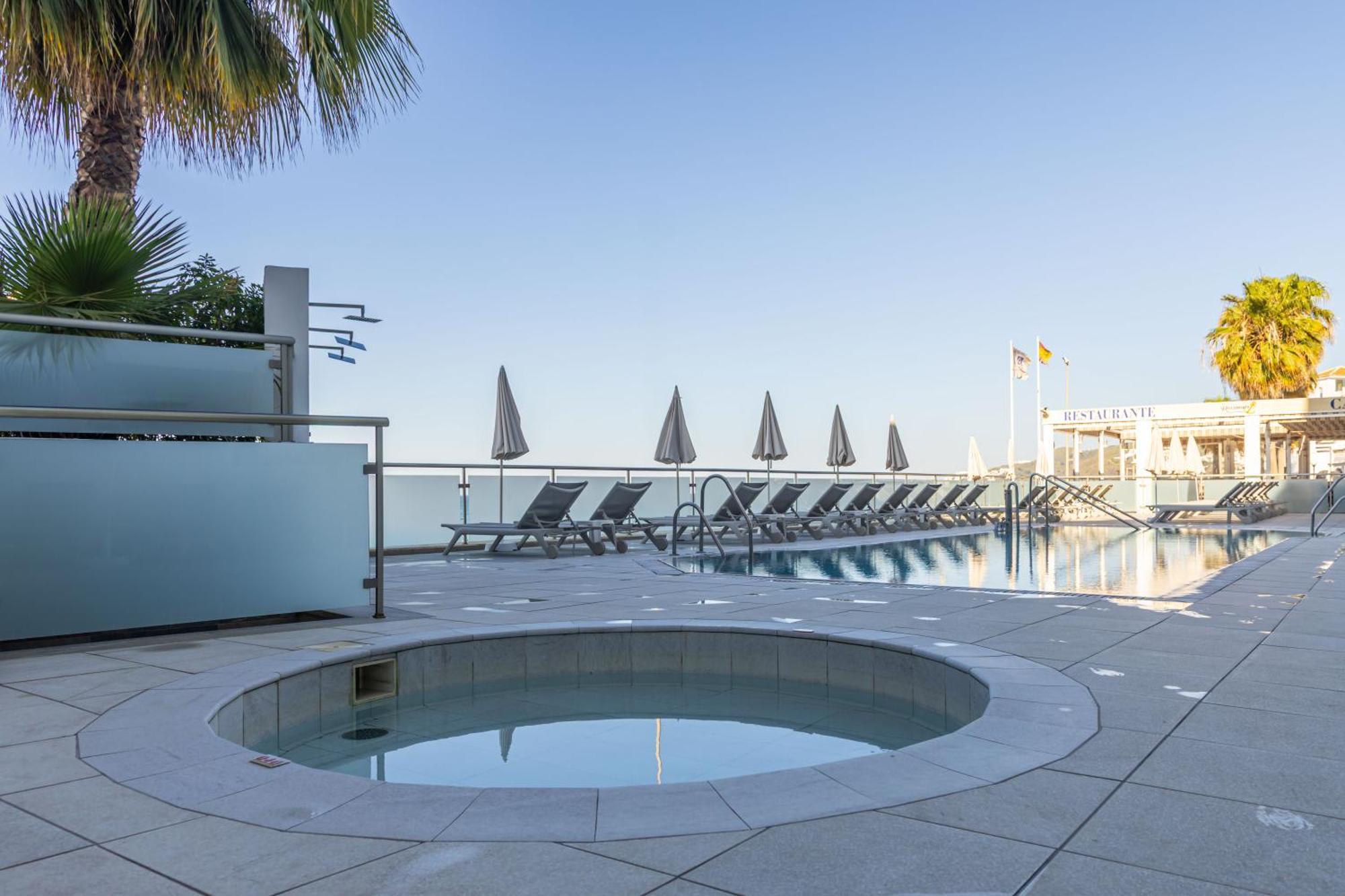 Perla Marina Hotel Nerja Luaran gambar