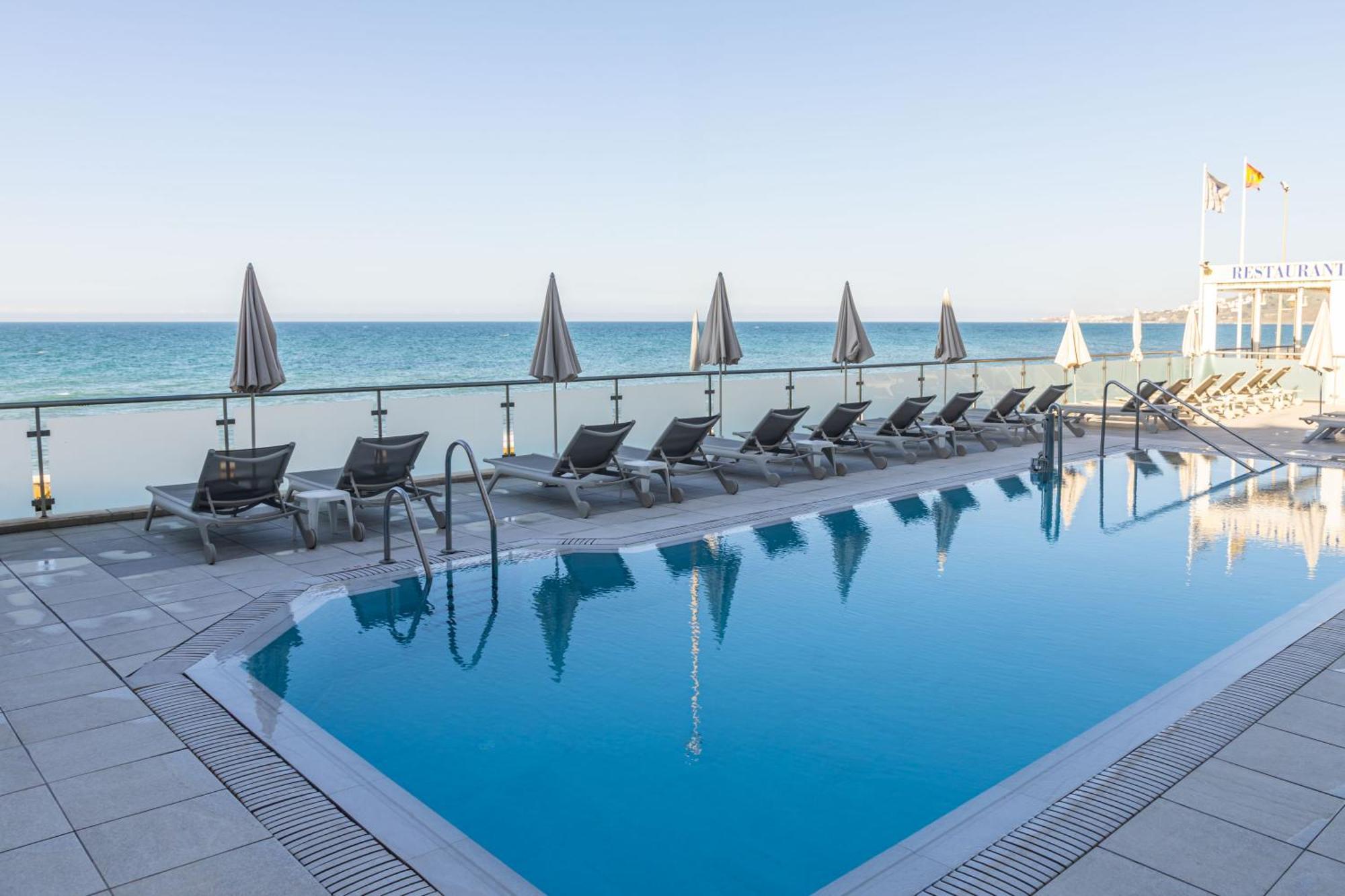 Perla Marina Hotel Nerja Luaran gambar