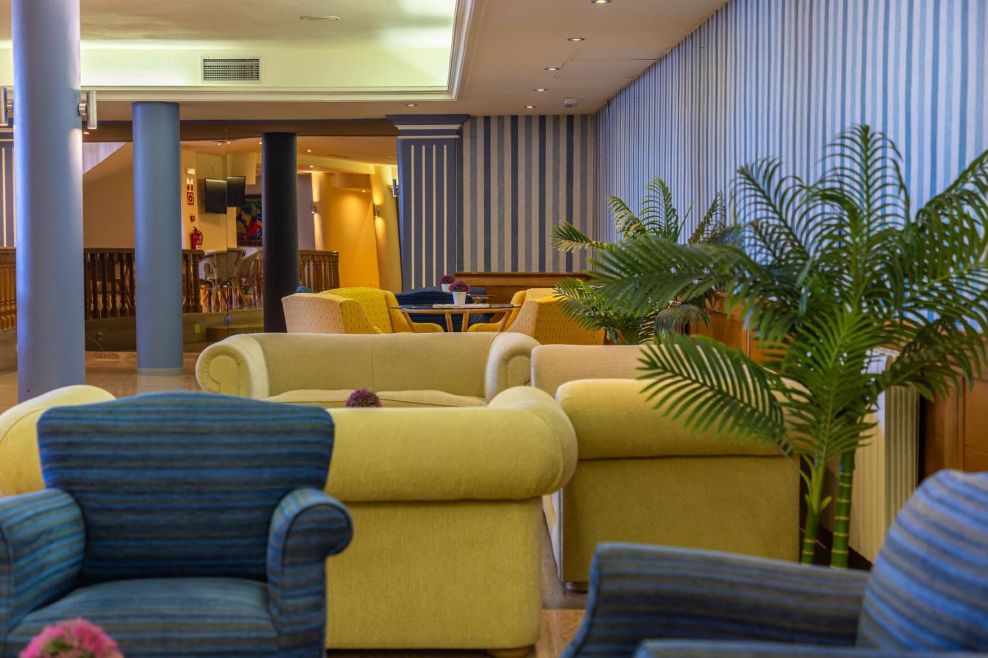 Perla Marina Hotel Nerja Luaran gambar