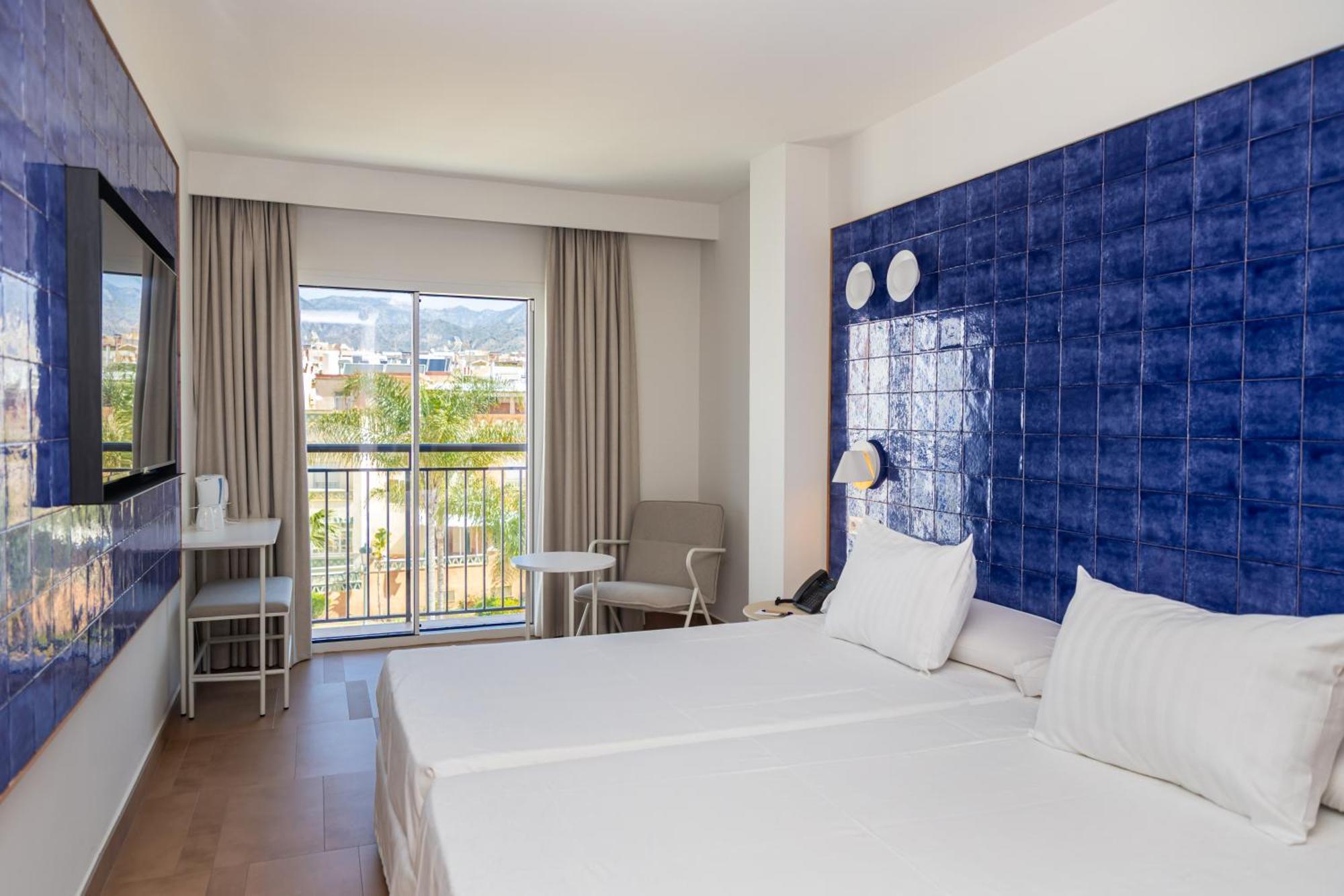 Perla Marina Hotel Nerja Luaran gambar