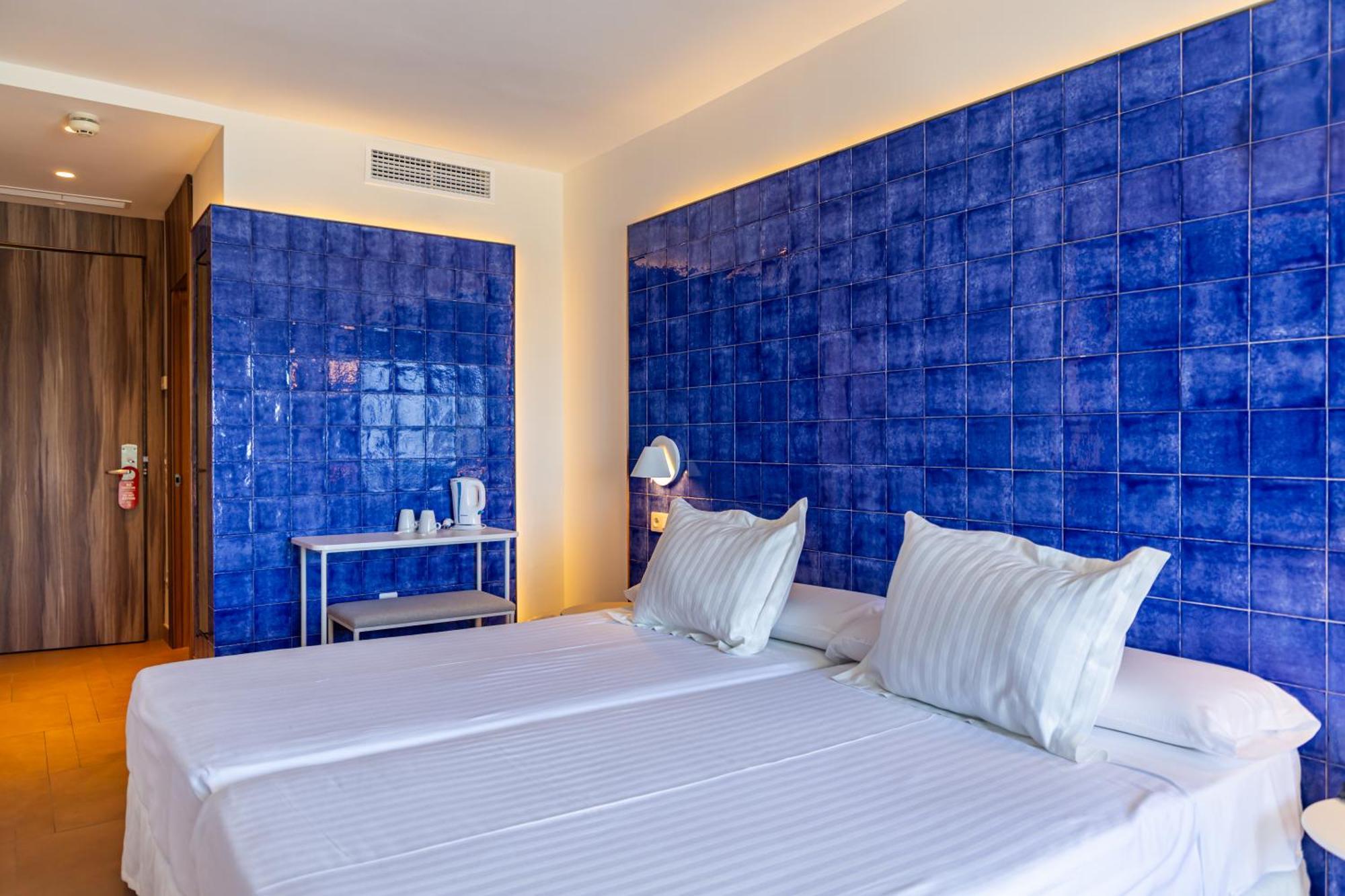 Perla Marina Hotel Nerja Luaran gambar